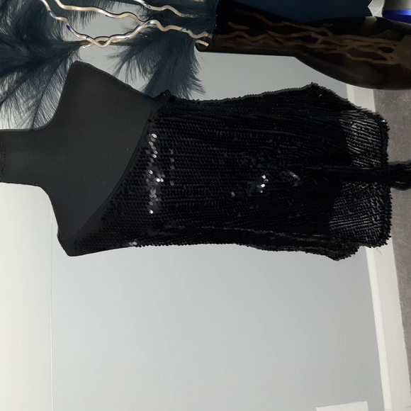 One shoulder sequin black top - Picture 1 of 5